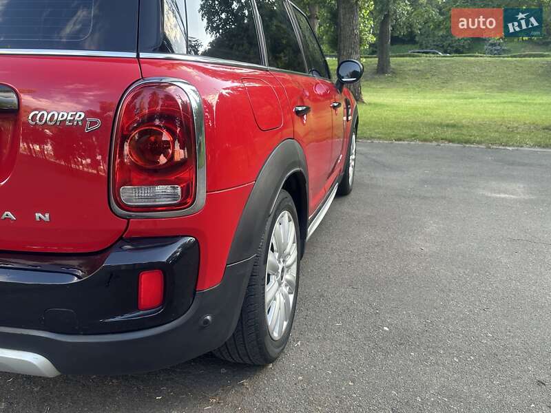 Хэтчбек MINI Countryman 2019 в Киеве фото 40 Хэтчбек MINI Countryman 2019 в Киеве