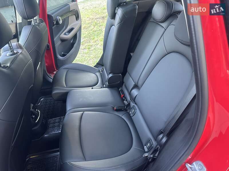 Хэтчбек MINI Countryman 2019 в Киеве фото 81 Хэтчбек MINI Countryman 2019 в Киеве