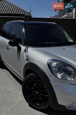 Внедорожник / Кроссовер MINI Countryman 2016 в 