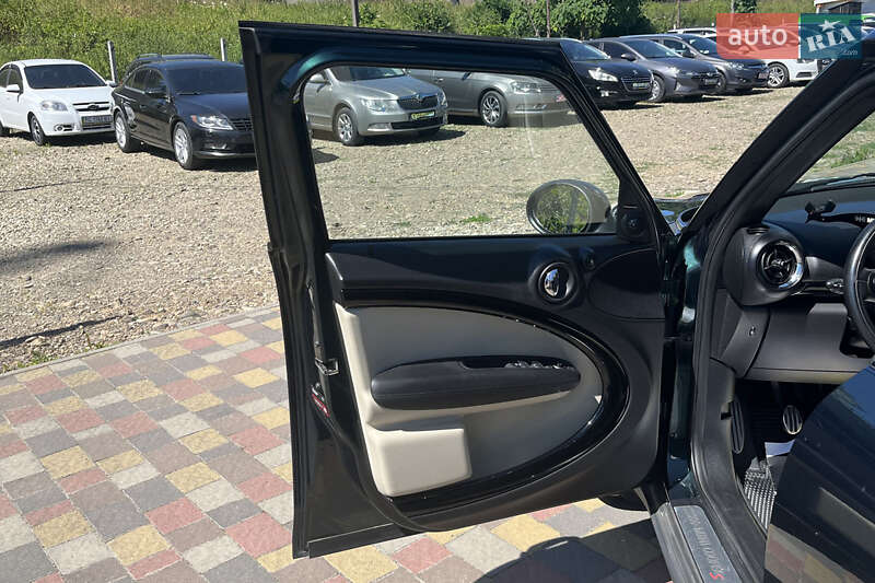 Хэтчбек MINI Countryman 2013 в Стрые
