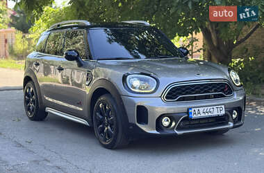 Хэтчбек MINI Countryman 2017 в Киеве