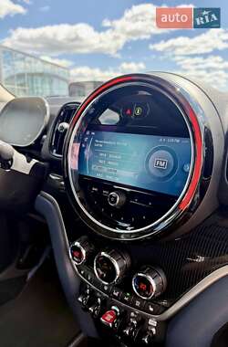 Внедорожник / Кроссовер MINI Countryman 2023 в 