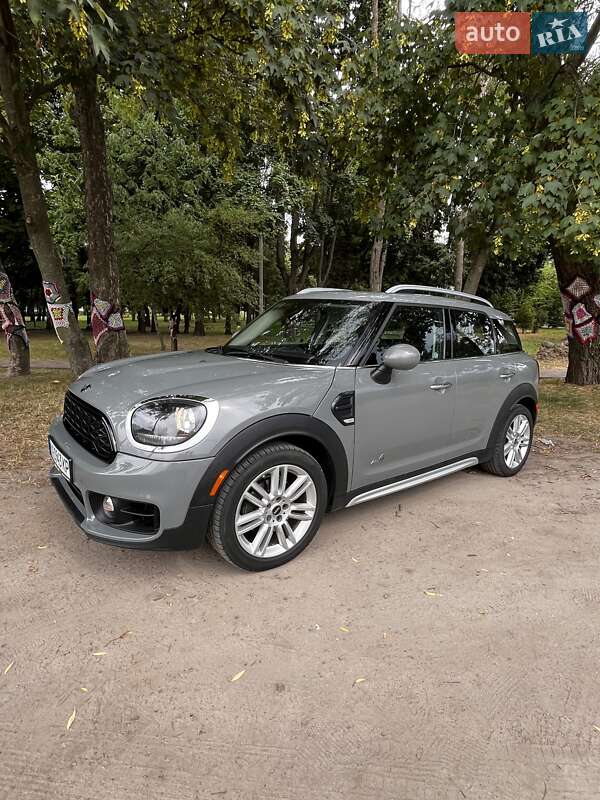 Хэтчбек MINI Countryman 2018 в Киеве