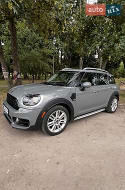 Хэтчбек MINI Countryman 2018 в 
