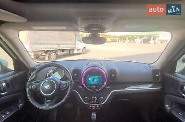 Хетчбек MINI Countryman 2019 в 