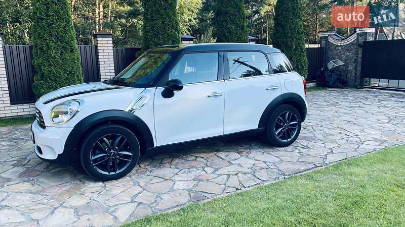Внедорожник / Кроссовер MINI Countryman 2014 в Киеве