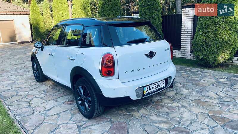 Внедорожник / Кроссовер MINI Countryman 2014 в Киеве