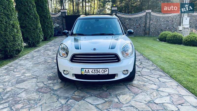 Внедорожник / Кроссовер MINI Countryman 2014 в Киеве