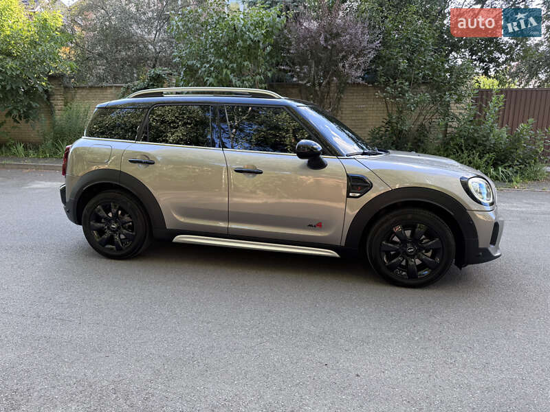 Хэтчбек MINI Countryman 2017 в Киеве фото 19 Хэтчбек MINI Countryman 2017 в Киеве