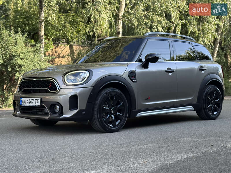 Хэтчбек MINI Countryman 2017 в Киеве фото 35 Хэтчбек MINI Countryman 2017 в Киеве