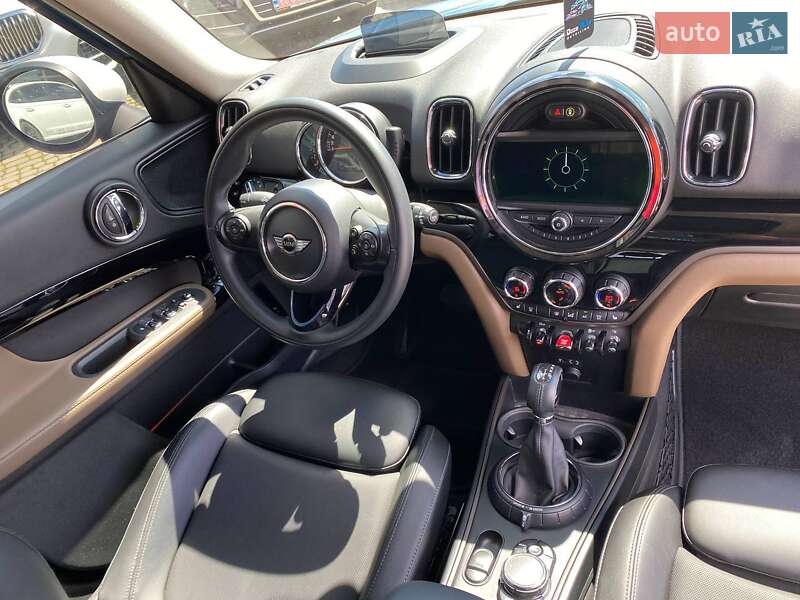 Хэтчбек MINI Countryman 2017 в Львове