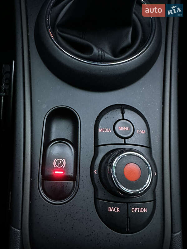 Хэтчбек MINI Countryman 2018 в Киеве фото 19 Хэтчбек MINI Countryman 2018 в Киеве