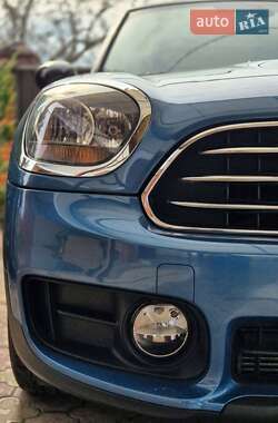 Хэтчбек MINI Countryman 2017 в 