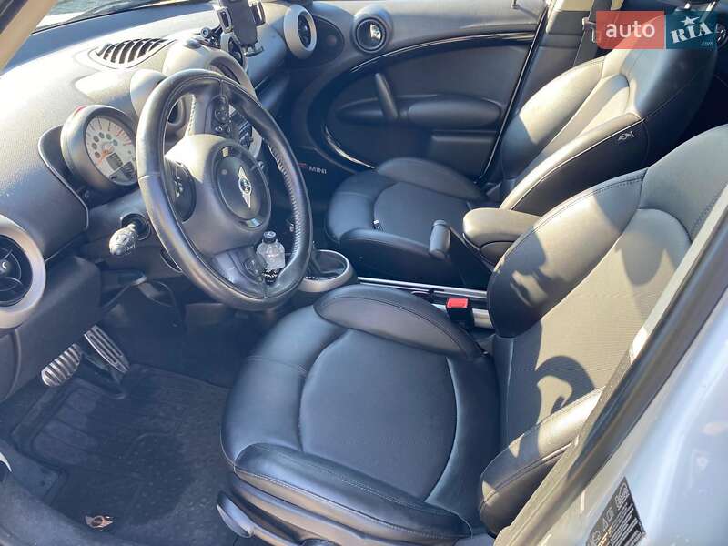 Внедорожник / Кроссовер MINI Countryman 2012 в Ирпене