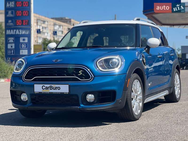 Хэтчбек MINI Countryman 2017 в 
