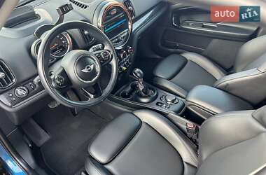 Хэтчбек MINI Countryman 2017 в 