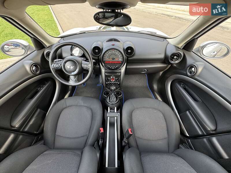 Внедорожник / Кроссовер MINI Countryman 2015 в Днепре фото 17 Внедорожник / Кроссовер MINI Countryman 2015 в Днепре