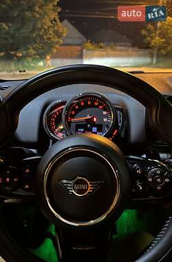 Хэтчбек MINI Countryman 2019 в 