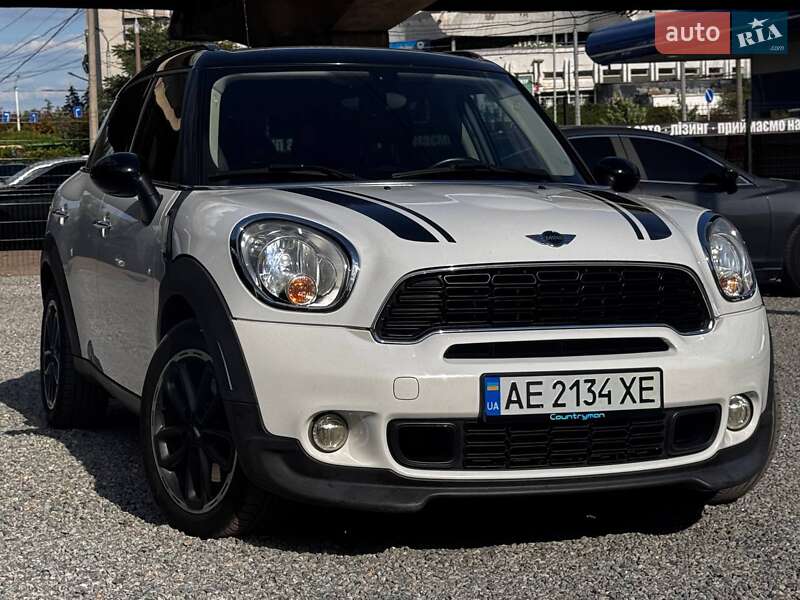 Внедорожник / Кроссовер MINI Countryman 2015 в Днепре фото 2 Внедорожник / Кроссовер MINI Countryman 2015 в Днепре