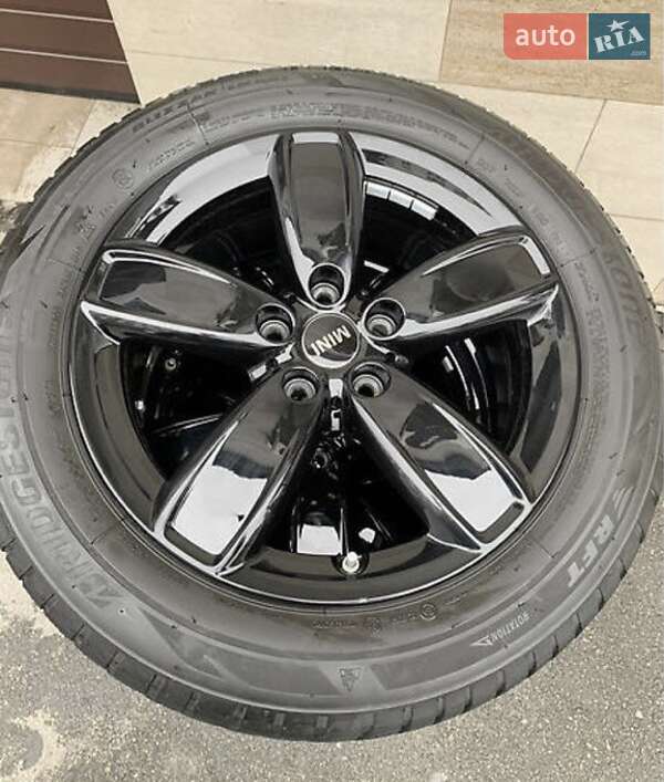 Хэтчбек MINI Countryman 2017 в Киеве