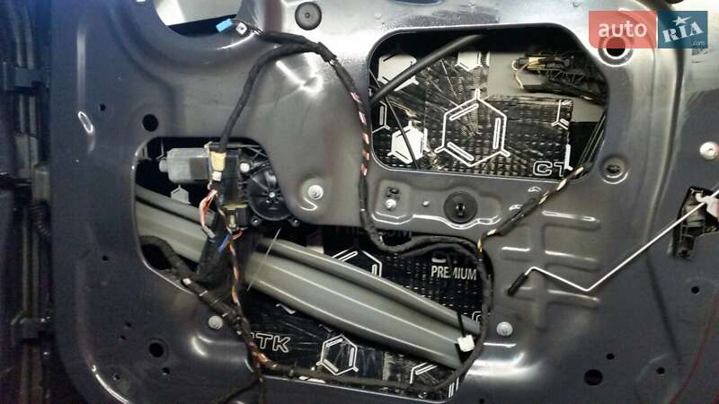 Хэтчбек MINI Countryman 2017 в Киеве