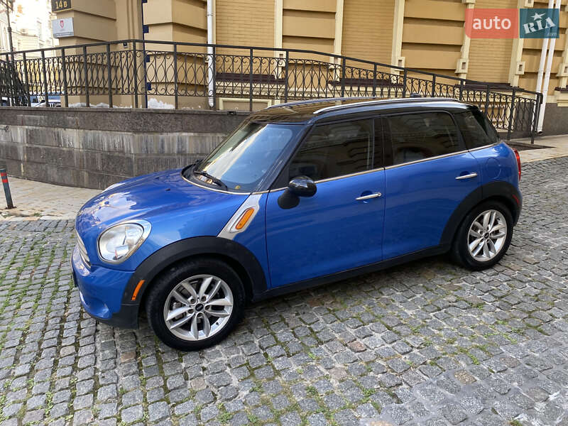 Внедорожник / Кроссовер MINI Countryman 2014 в Киеве