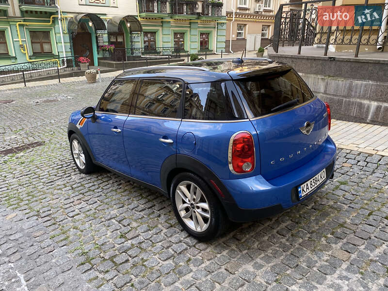 Внедорожник / Кроссовер MINI Countryman 2014 в Киеве