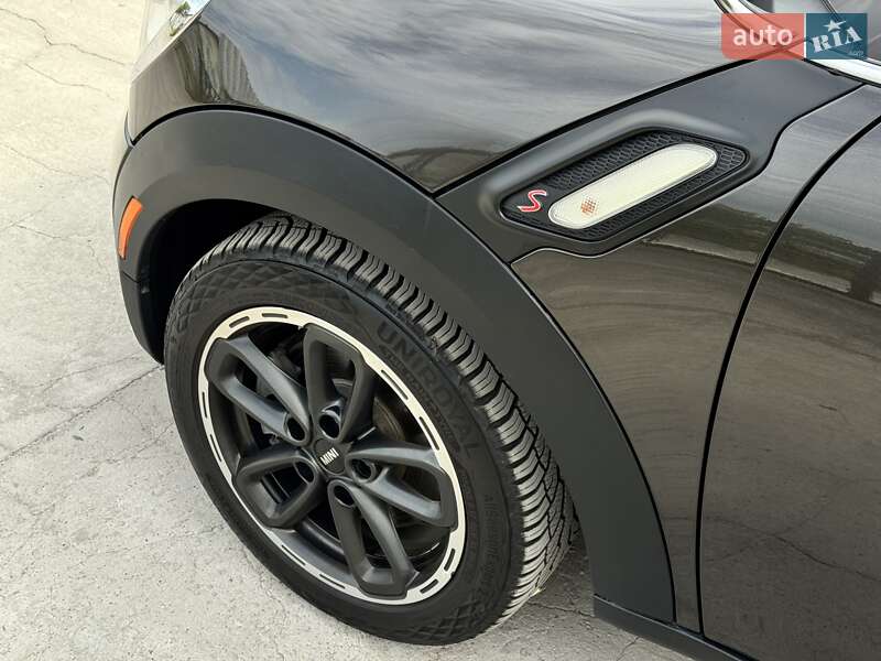 Внедорожник / Кроссовер MINI Countryman 2015 в Днепре