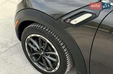 Внедорожник / Кроссовер MINI Countryman 2015 в 