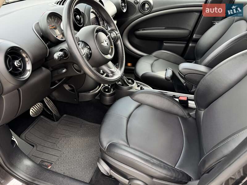 Внедорожник / Кроссовер MINI Countryman 2015 в Днепре