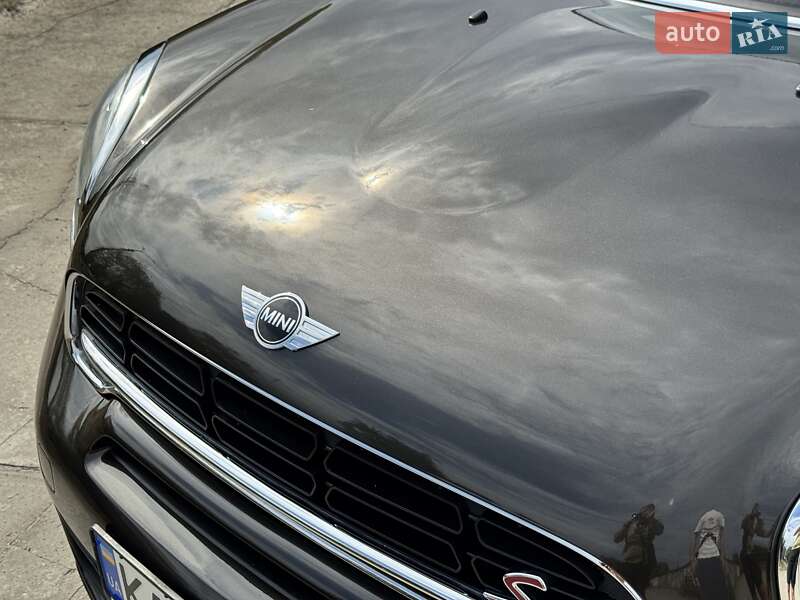 Внедорожник / Кроссовер MINI Countryman 2015 в Днепре