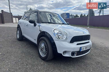 Внедорожник / Кроссовер MINI Countryman 2015 в 
