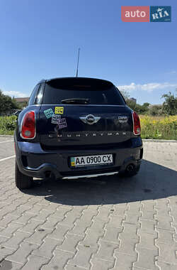 Позашляховик / Кросовер MINI Countryman 2015 в 
