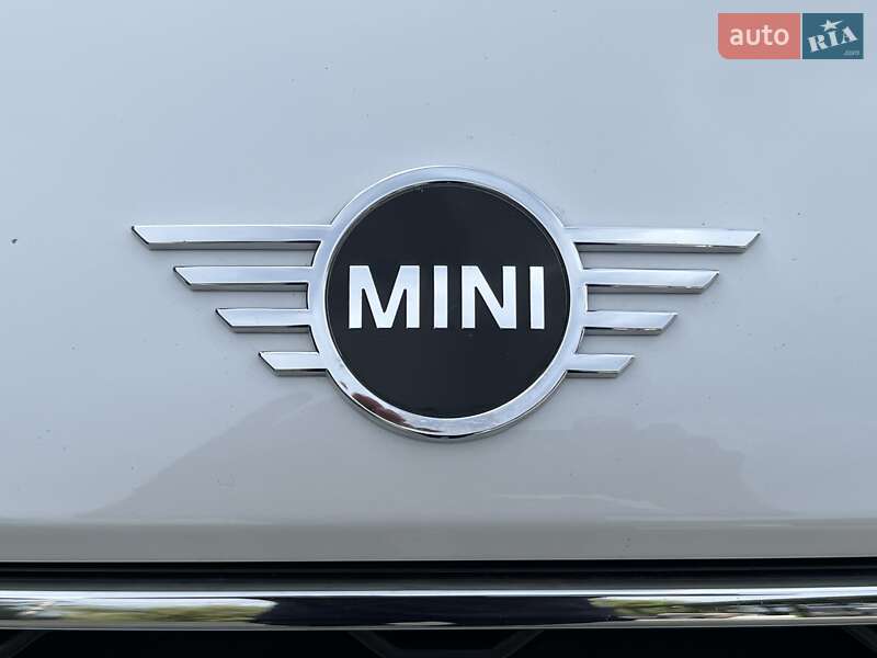 Позашляховик / Кросовер MINI Countryman 2023 в Первомайську