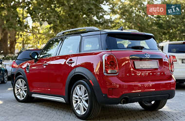 Хетчбек MINI Countryman 2019 в 
