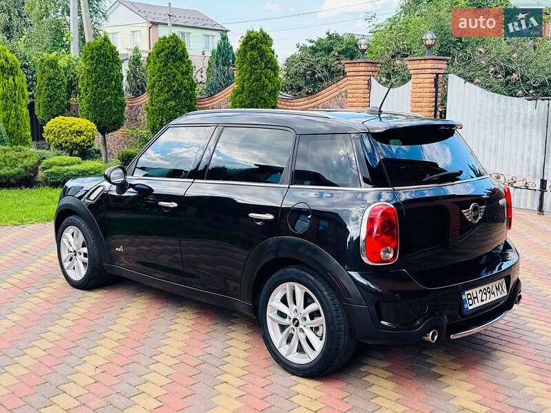 Внедорожник / Кроссовер MINI Countryman 2015 в Киеве