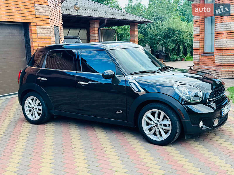Внедорожник / Кроссовер MINI Countryman 2015 в Киеве