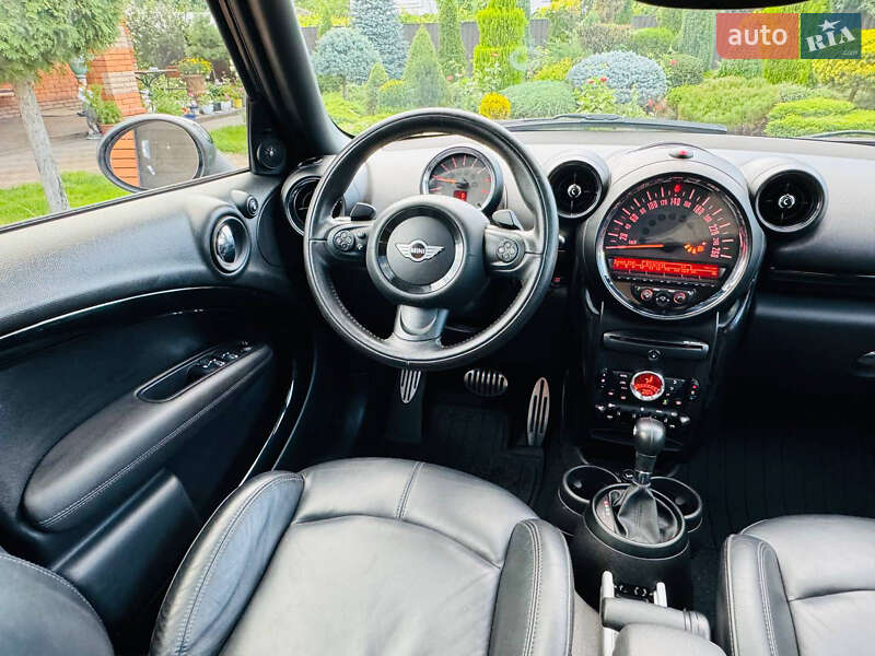 Внедорожник / Кроссовер MINI Countryman 2015 в Киеве