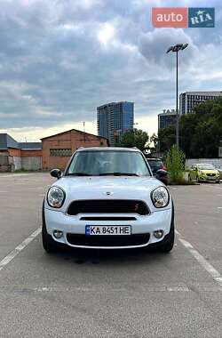 Внедорожник / Кроссовер MINI Countryman 2014 в Киеве