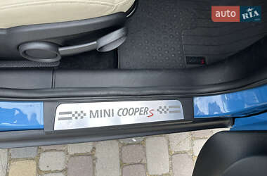 Внедорожник / Кроссовер MINI Countryman 2016 в 