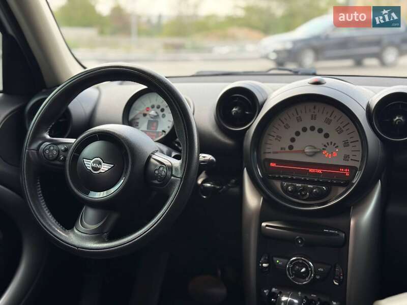 Внедорожник / Кроссовер MINI Countryman 2014 в Кривом Роге