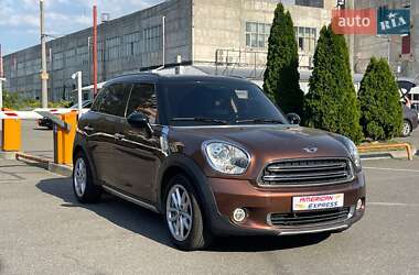 Внедорожник / Кроссовер MINI Countryman 2015 в 