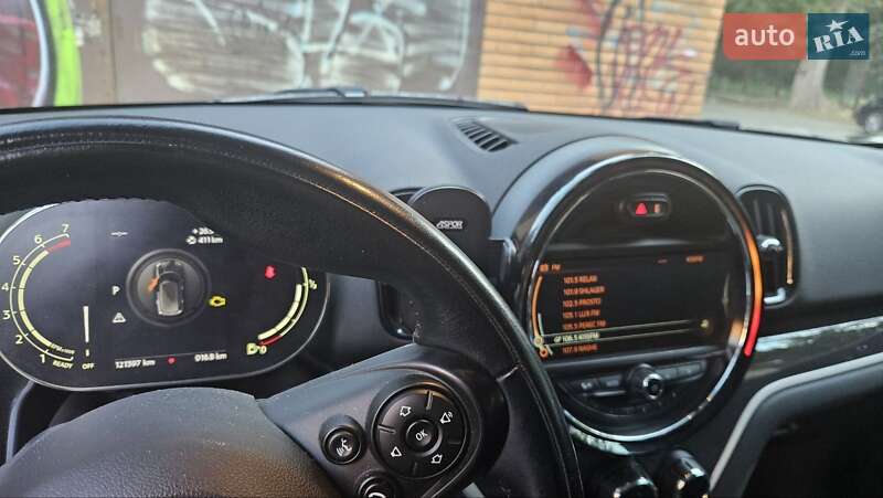 Хетчбек MINI Countryman 2017 в Києві