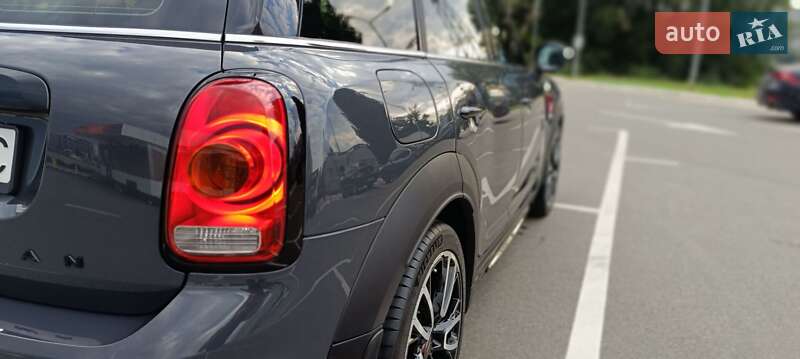 Хэтчбек MINI Countryman 2020 в Киеве фото 15 Хэтчбек MINI Countryman 2020 в Киеве