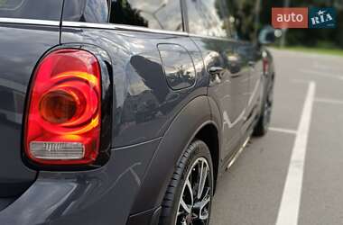 Хетчбек MINI Countryman 2020 в 
