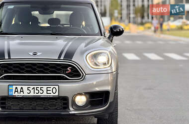 Хэтчбек MINI Countryman 2017 в 