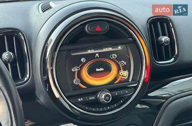Хэтчбек MINI Countryman 2017 в 