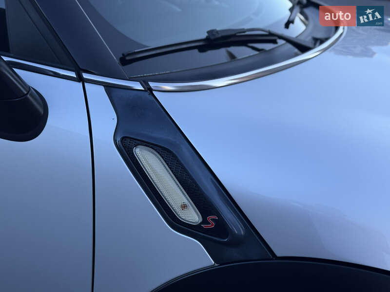 Внедорожник / Кроссовер MINI Countryman 2014 в Киеве