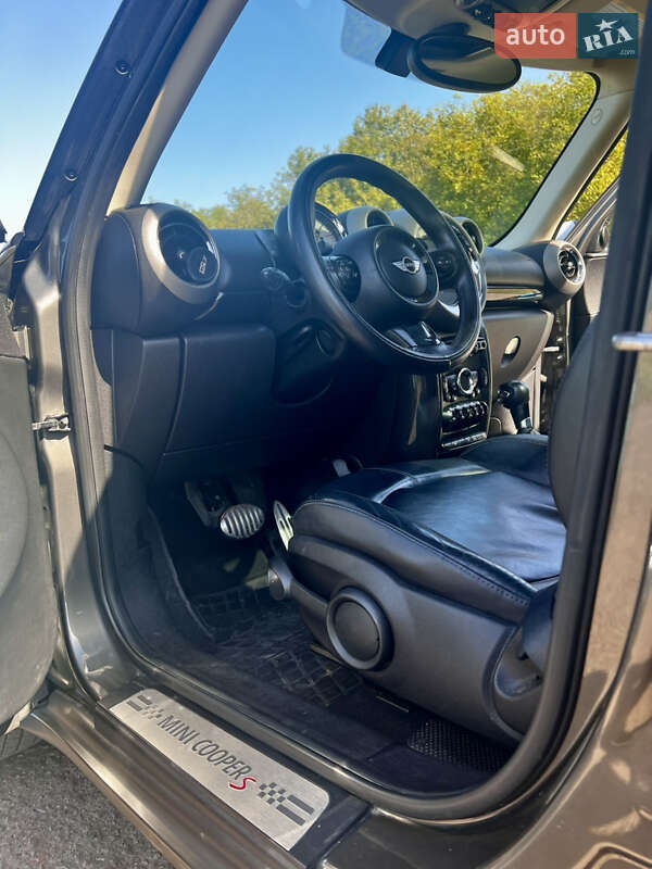 Внедорожник / Кроссовер MINI Countryman 2012 в Виннице фото 19 Внедорожник / Кроссовер MINI Countryman 2012 в Виннице