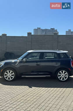 Внедорожник / Кроссовер MINI Countryman 2014 в 